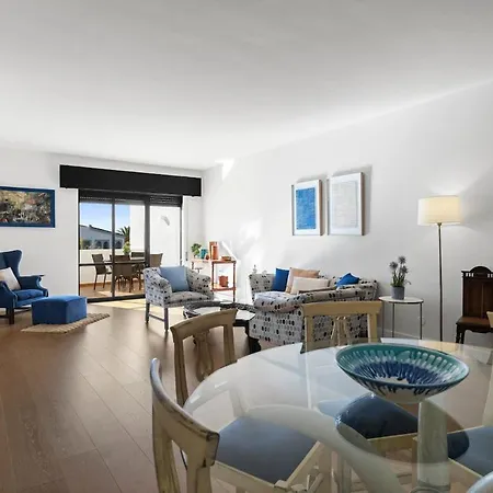 3 En Puerto Banus Apartment