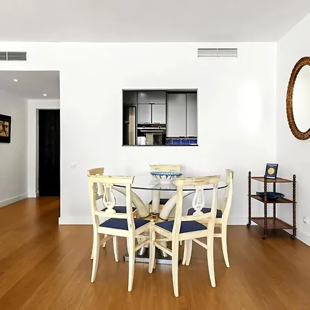 3 En Puerto Banus * Marbellac