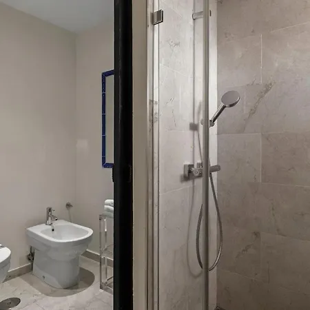 3 En Puerto Banus Marbella